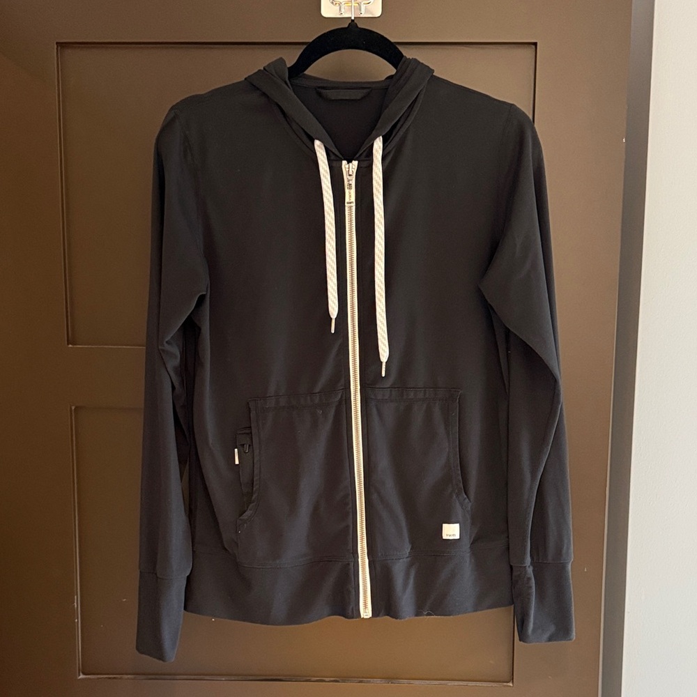 Vuori Black Halo Zip-Up Hoodie Jacket